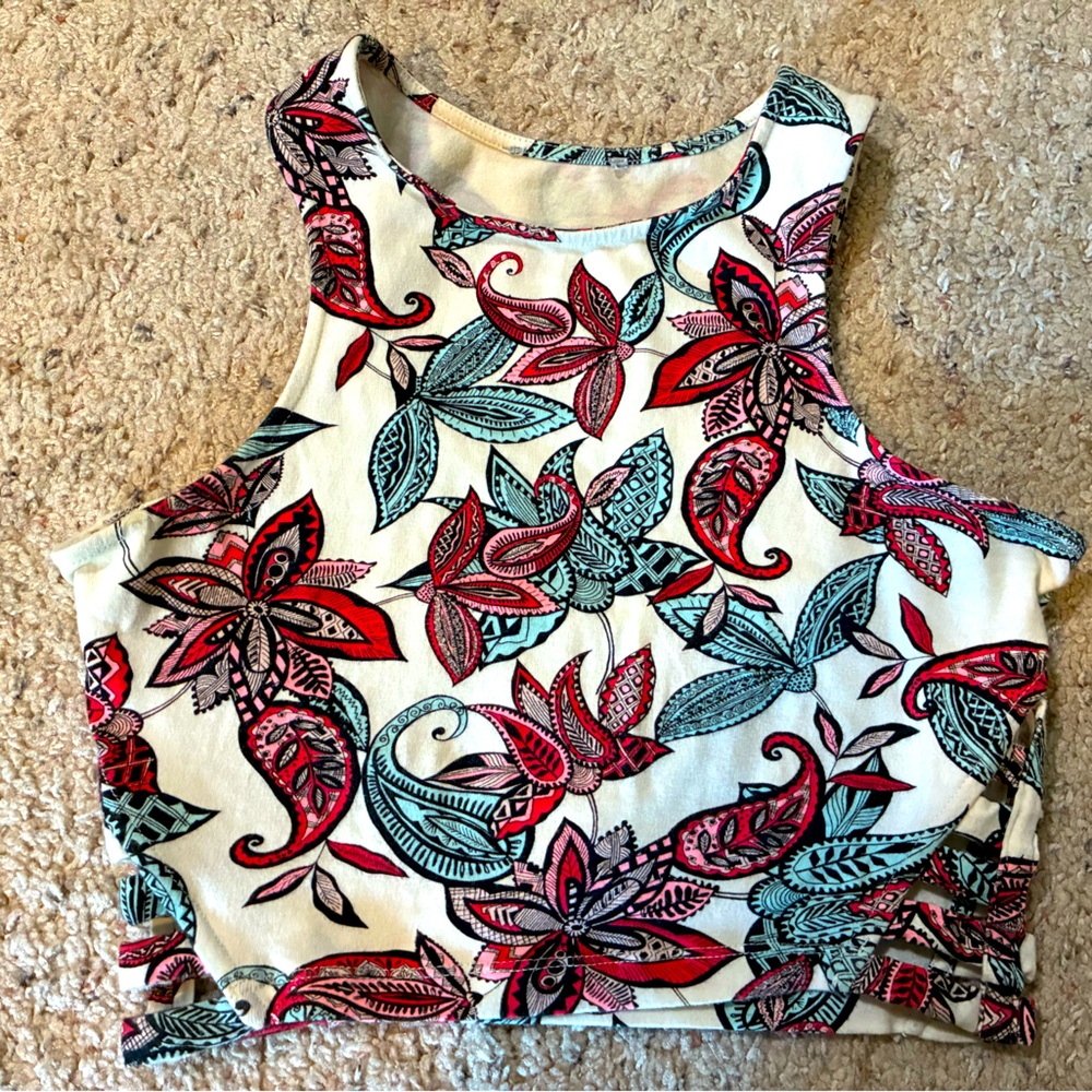 Cute Crop Top XS